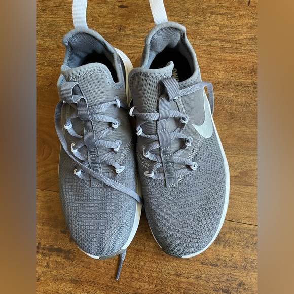 Nike Free TR 8 Training Running Shoes Lace Up Athletic Sneakers Size 6.5 - Picture 2 of 5